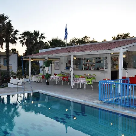 Kos Olympia Apartments At Lambi Beach * بلدة كوس